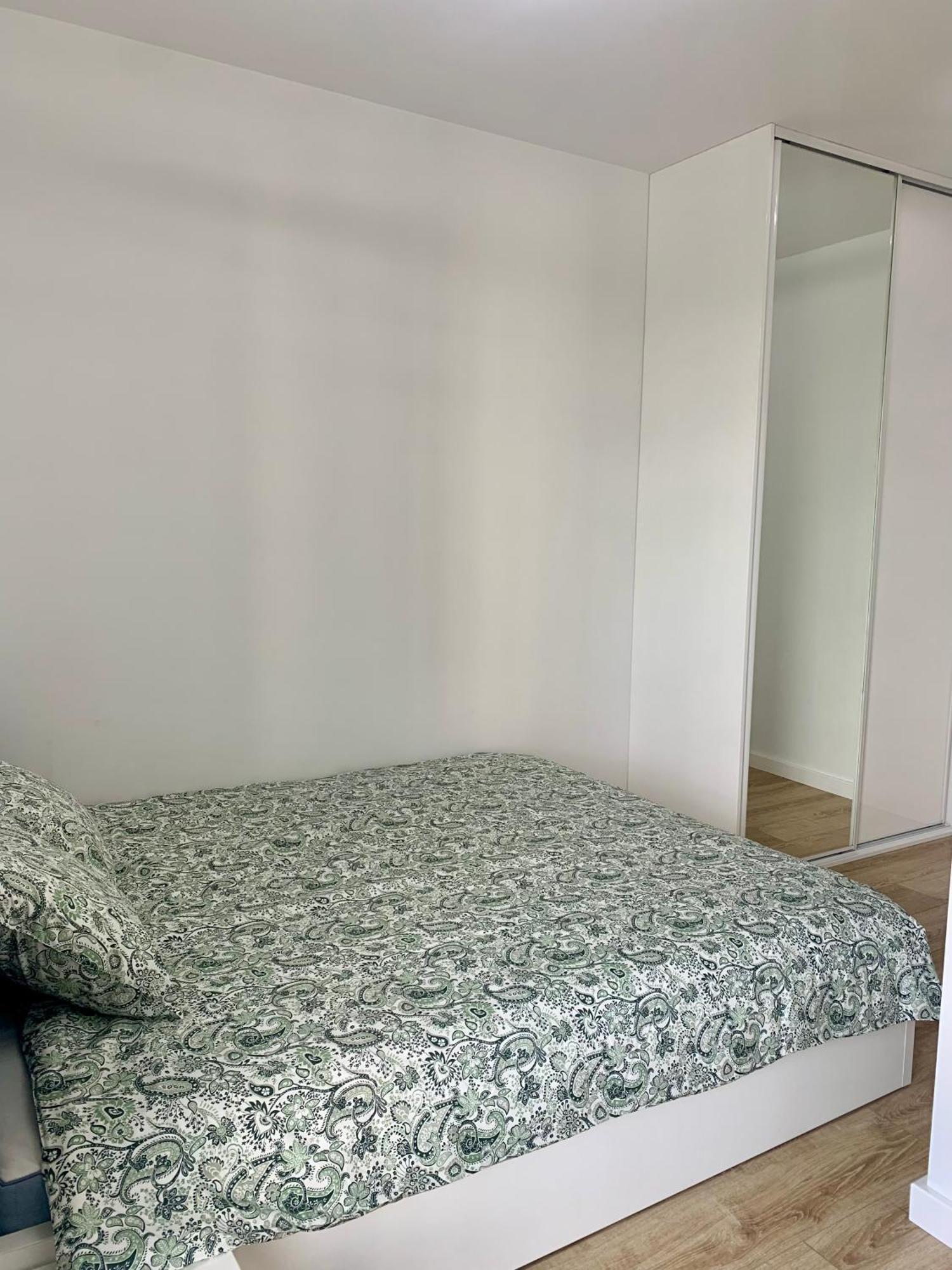 Near Chopin Airport Apartment *